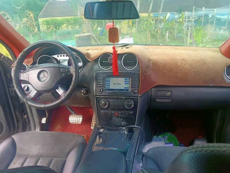 邯郸08年奔驰ML4