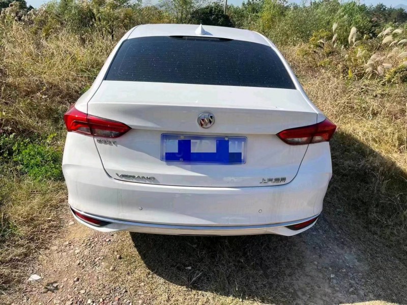 嘉兴23年别克威朗7