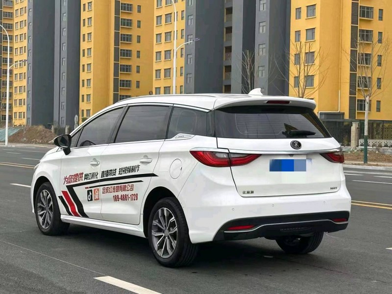 珠海20年比亚迪宋6