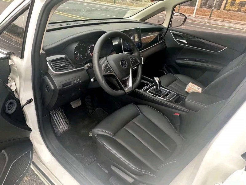 珠海20年比亚迪宋7