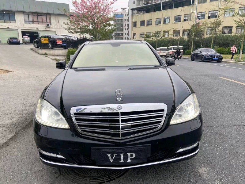 广州07年奔驰S1