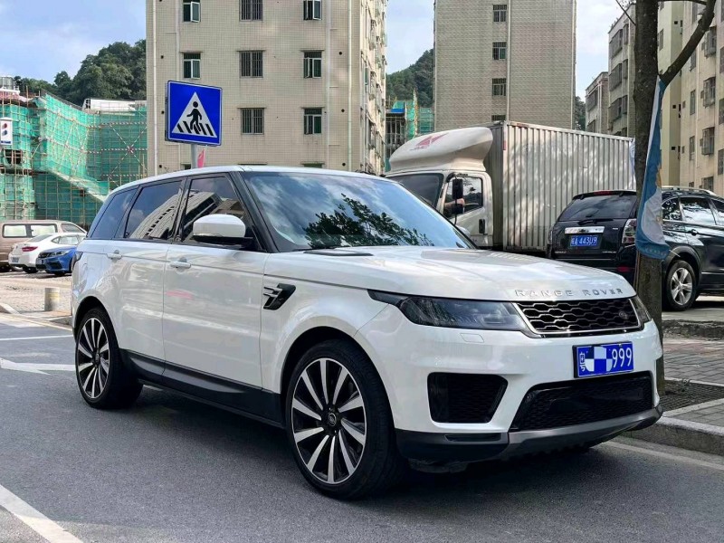 广州19年路虎揽胜运动3