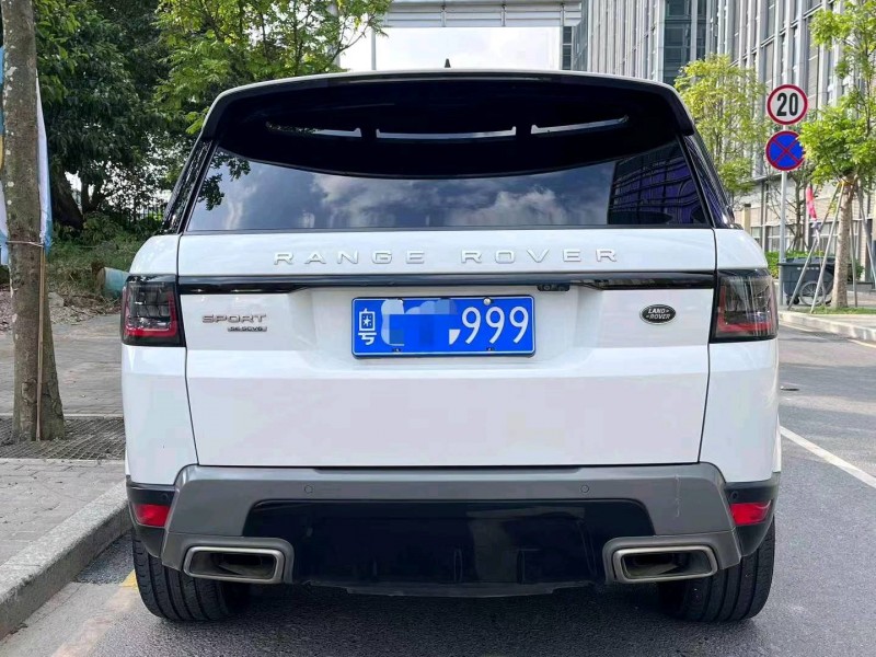 广州19年路虎揽胜运动9