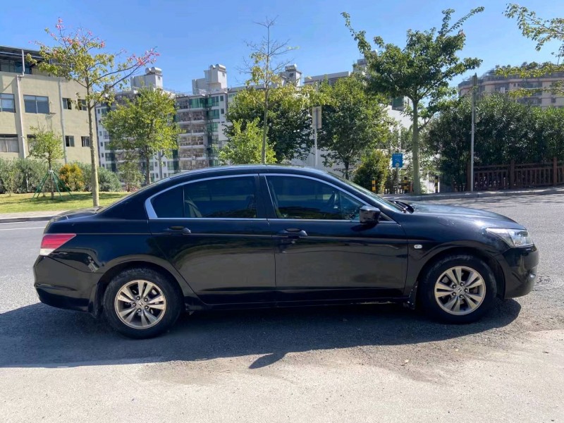 广州08年本田雅阁4