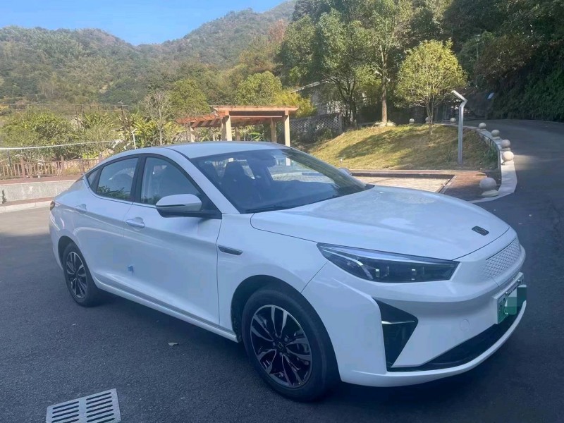 嘉兴23年江淮思皓E50A4