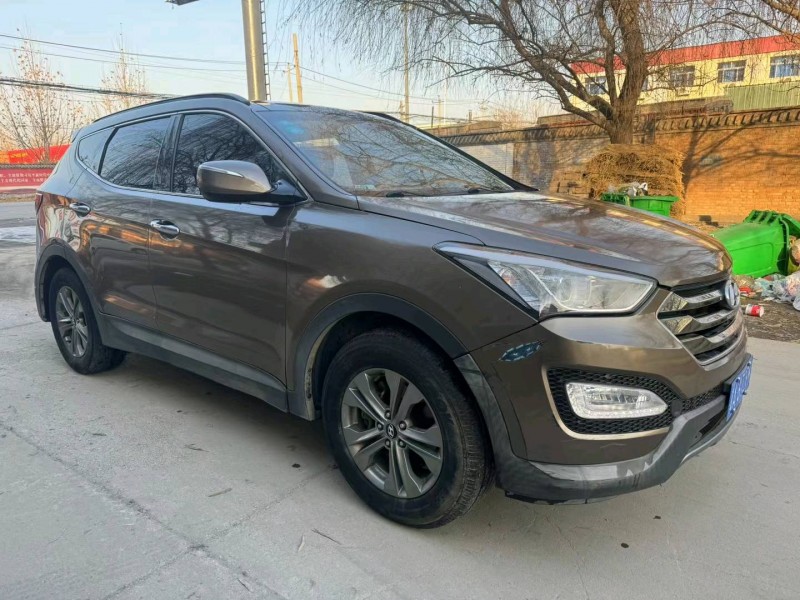 保定13年现代新胜达2