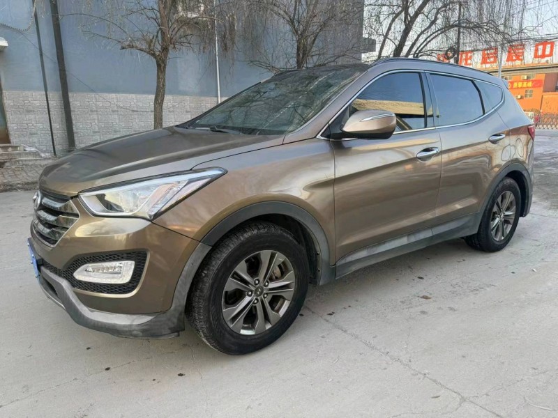 保定13年现代新胜达3