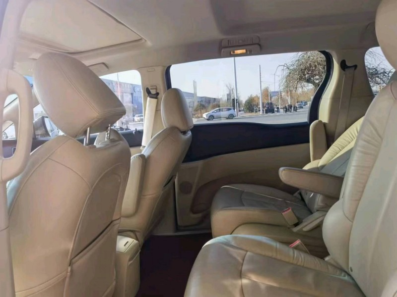 保定18年别克GL88