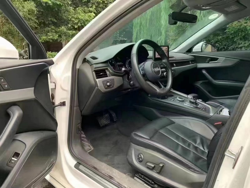 成都18年奥迪A4L6