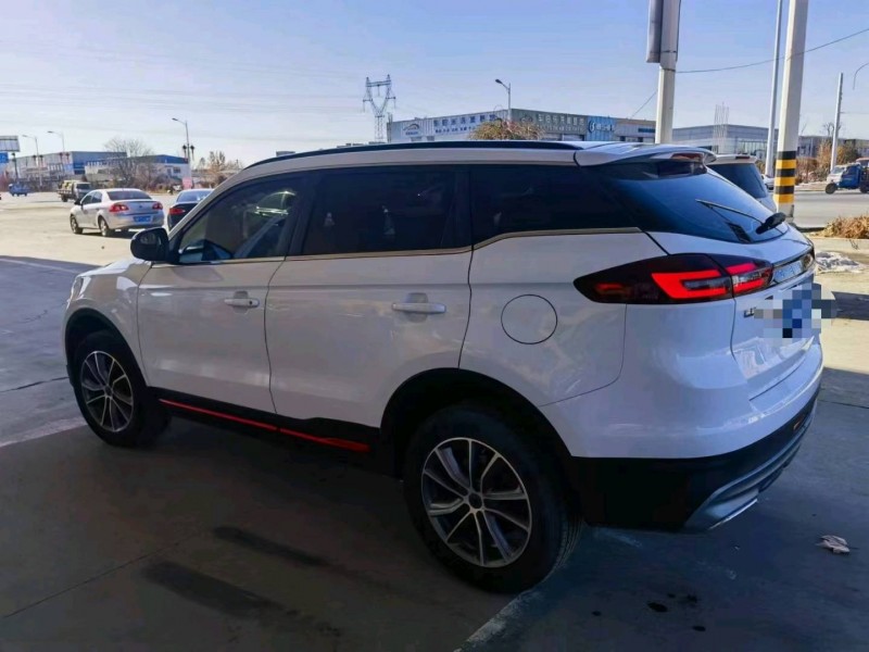 保定22年吉利博越5