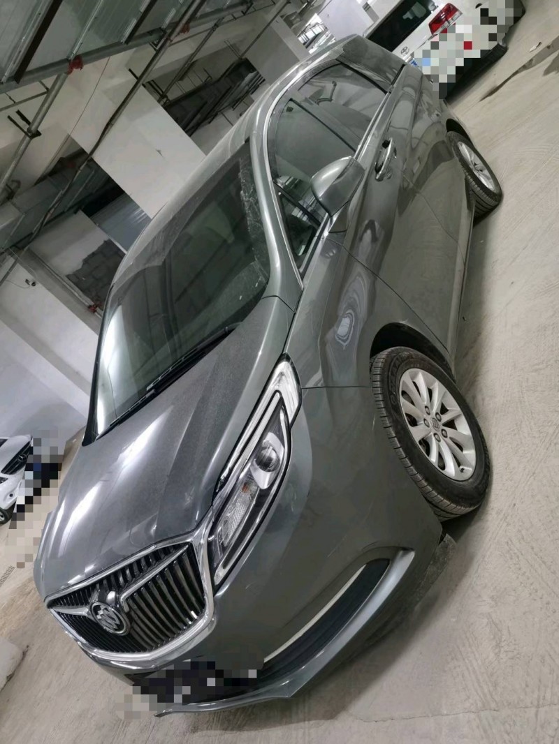 临沂18年别克GL83