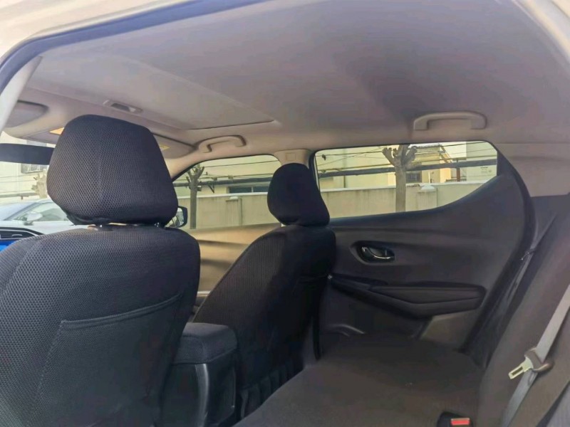 保定22年日产蓝鸟7