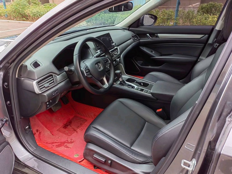 徐州21年本田雅阁6