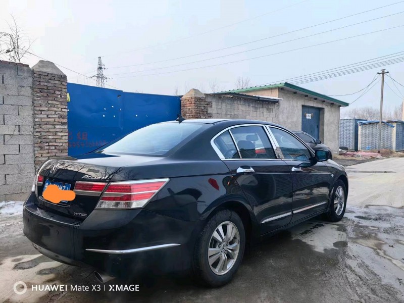 菏泽13年本田雅阁6