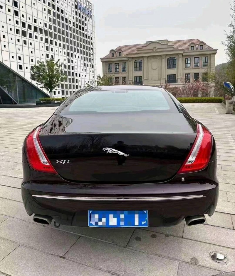枣庄13年捷豹XJL7