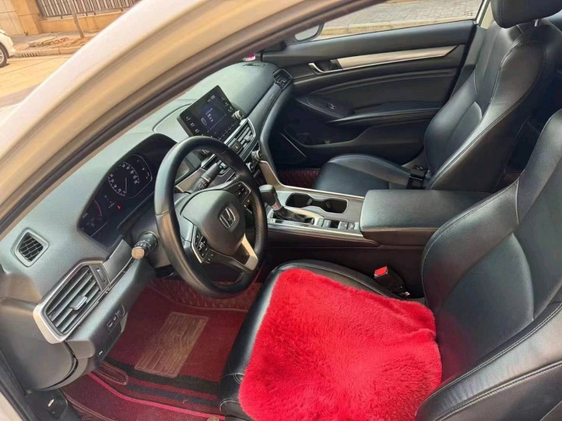 徐州20年本田雅阁3