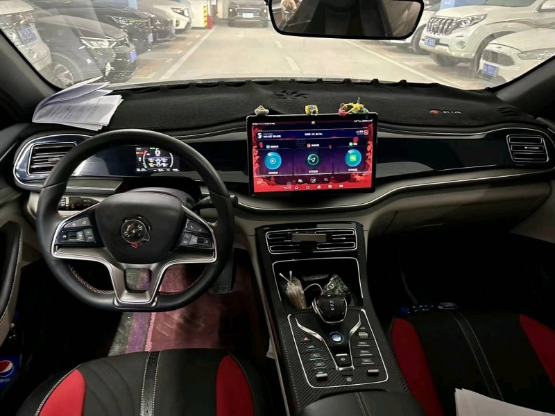 重庆23年比亚迪秦3