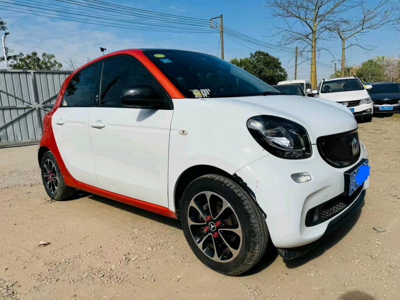 广州16年奔驰smart3
