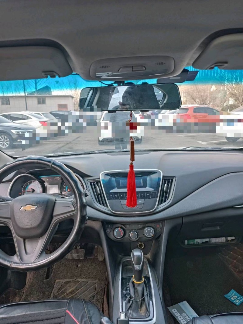 济宁18年雪佛兰科沃兹6