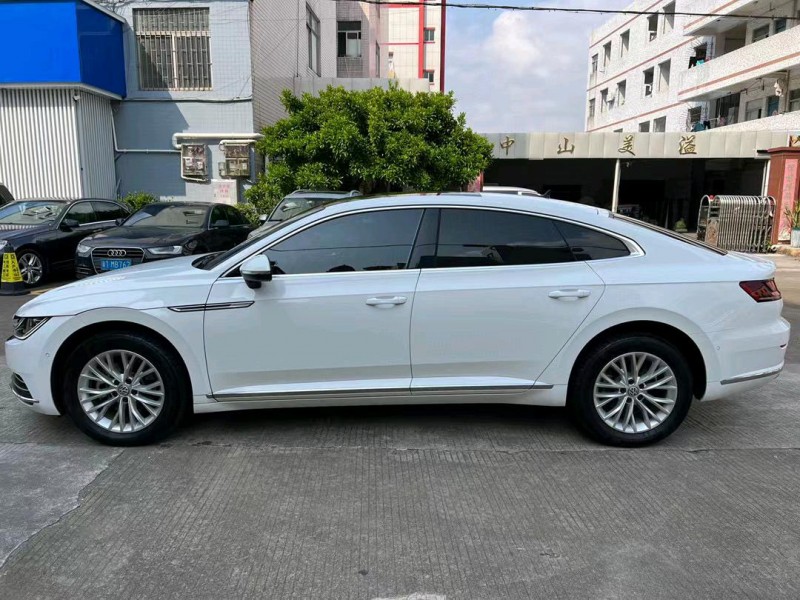 中山20年大众CC3