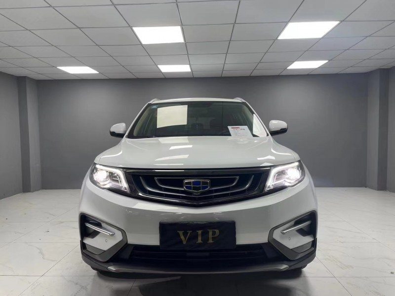 成都20年吉利博越1