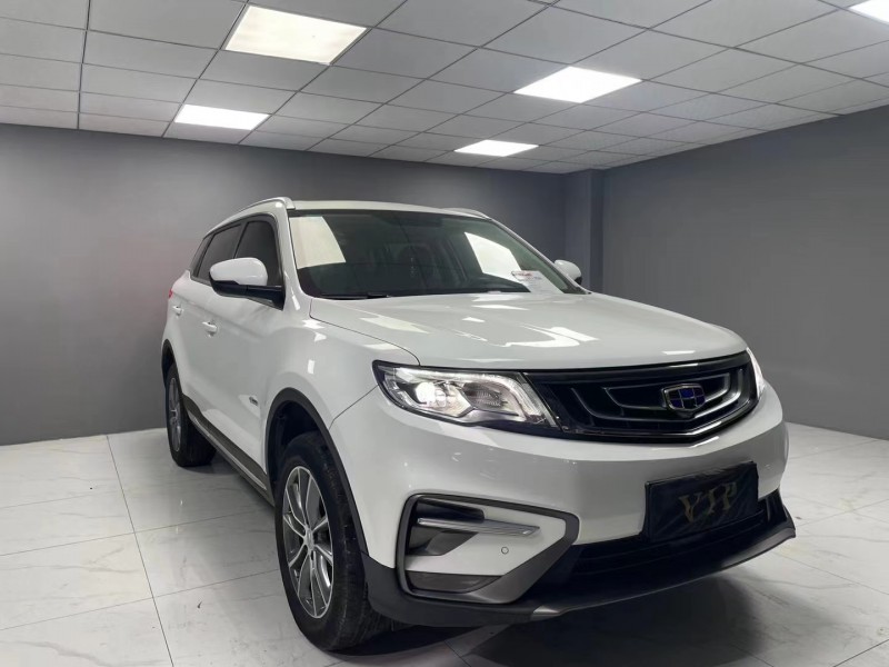 成都20年吉利博越2