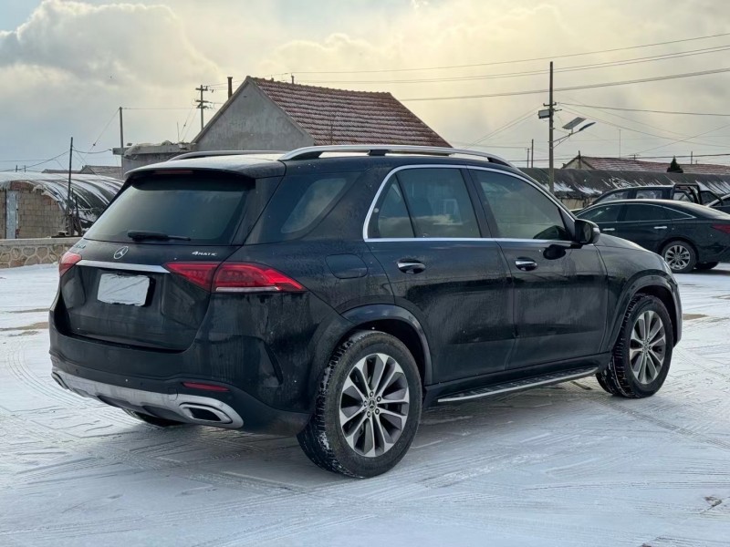 济宁22年奔驰GLE5