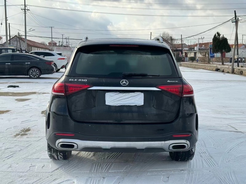 济宁22年奔驰GLE8