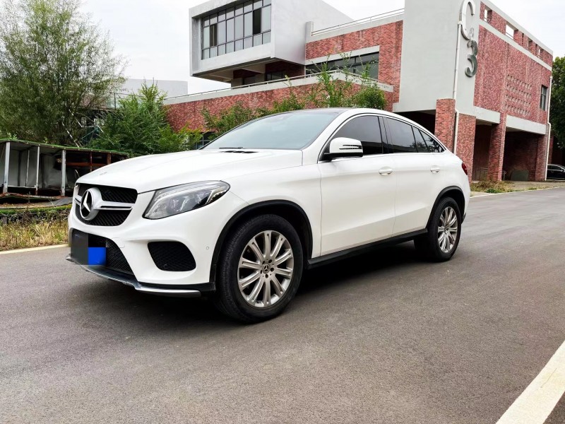 济宁18年奔驰GLE3