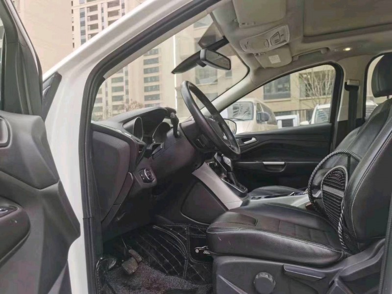 枣庄13年福特翼虎5