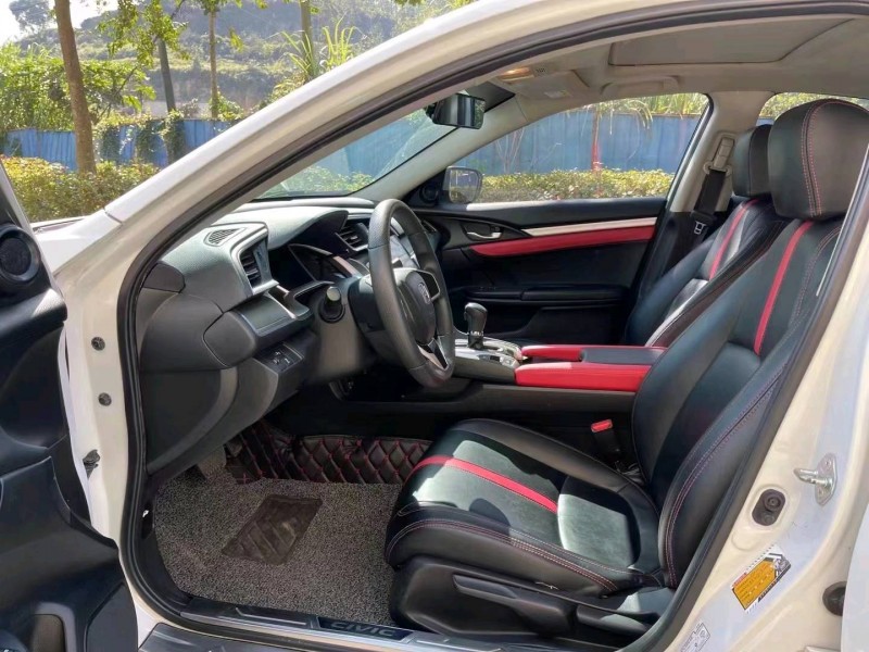 珠海18年本田思域6