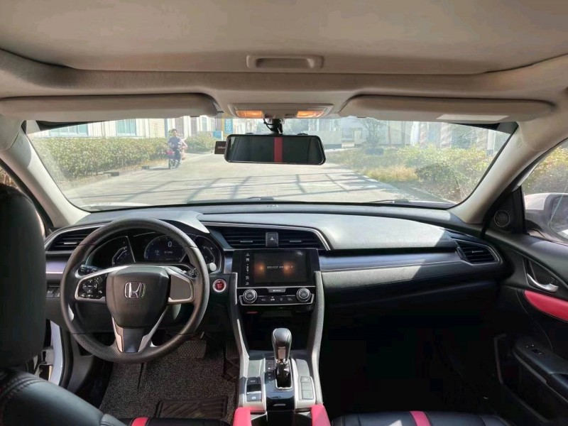 珠海18年本田思域8