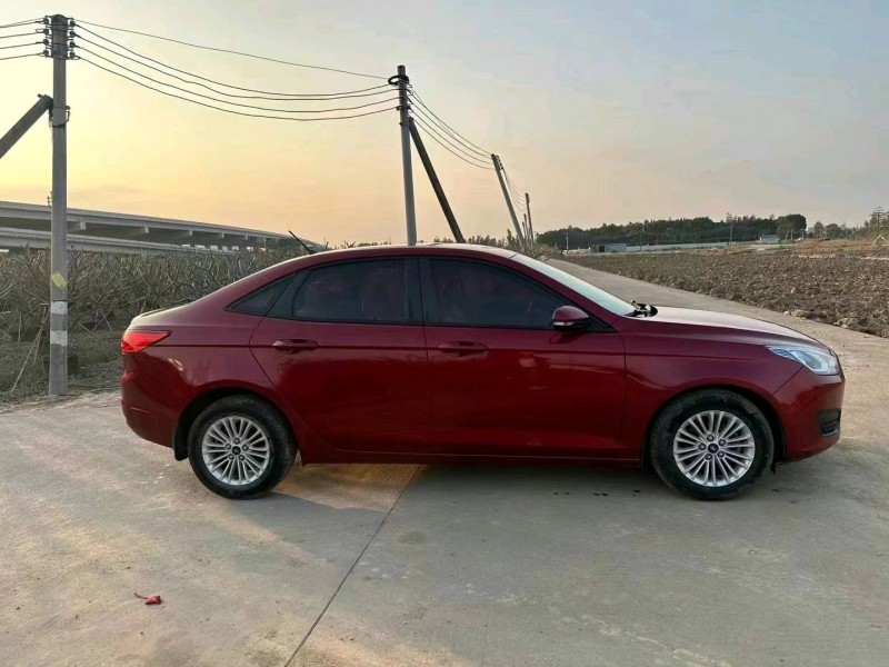 汕头18年福特福睿斯8