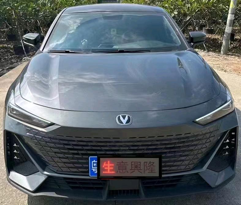 深圳22年长安汽车UNI-V1