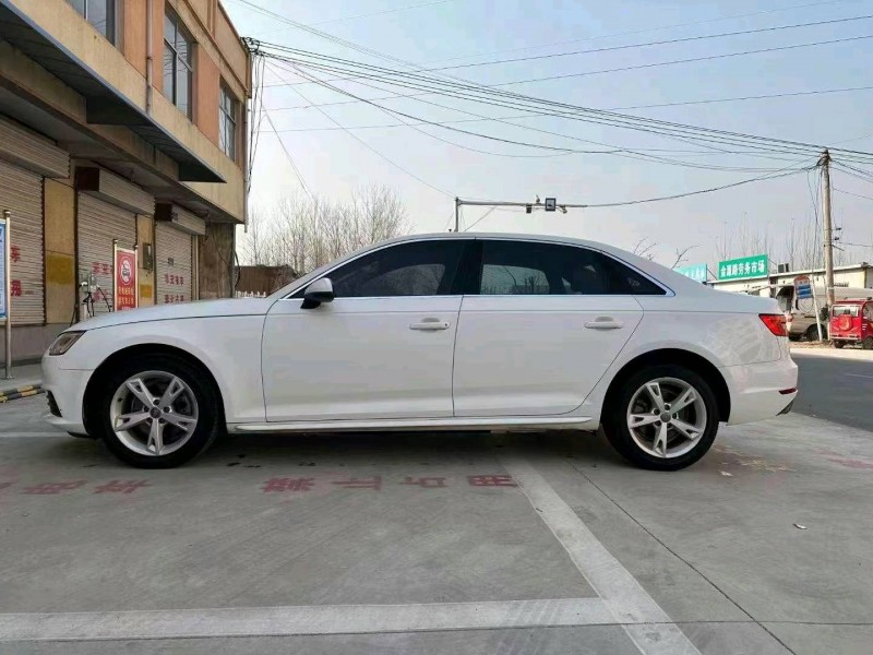 东营17年奥迪A4L3