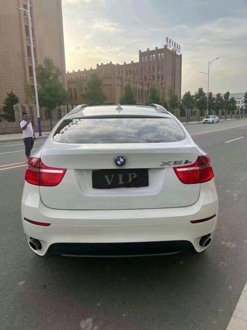 金昌13年寶馬X65