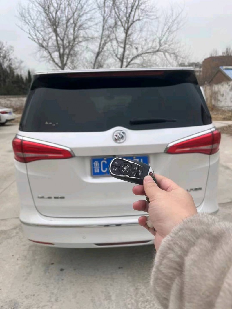 枣庄19年别克GL83