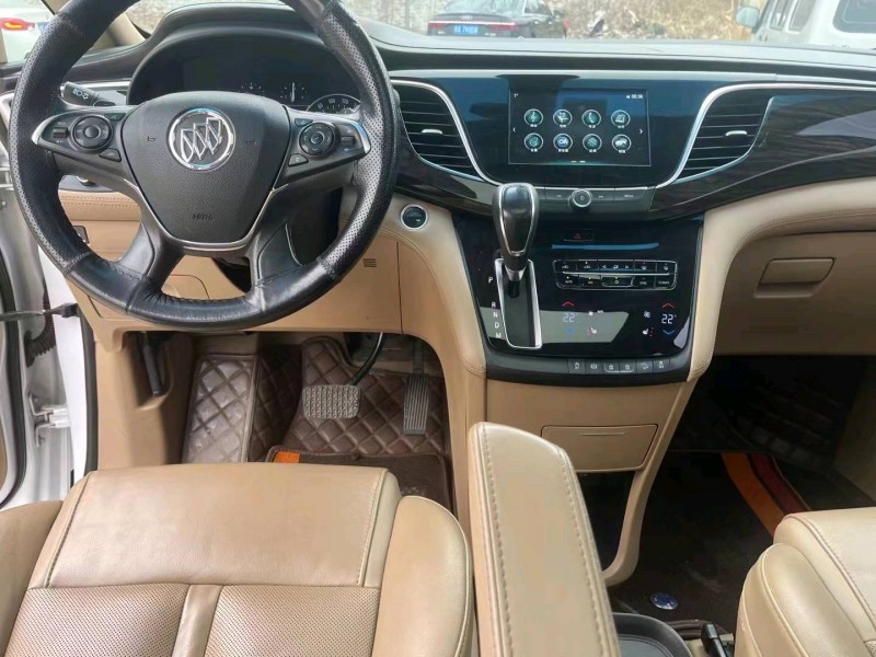 枣庄19年别克GL86