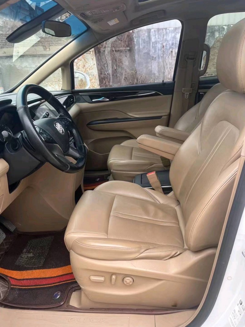 枣庄19年别克GL89