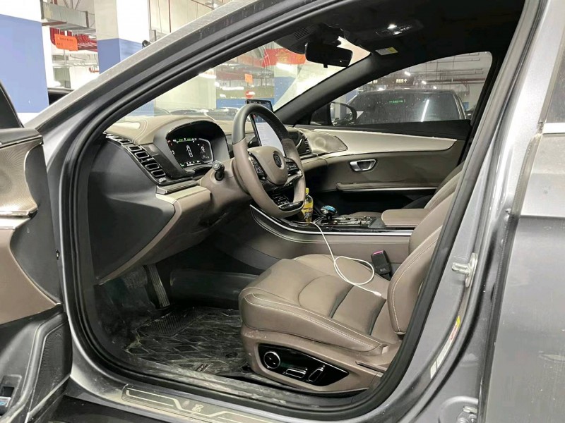 深圳22年比亚迪汉3