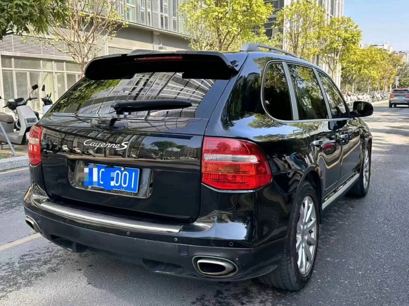 深圳09年保时捷卡宴4
