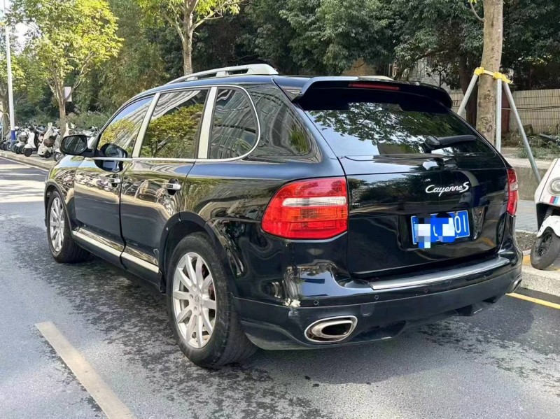 深圳09年保时捷卡宴7