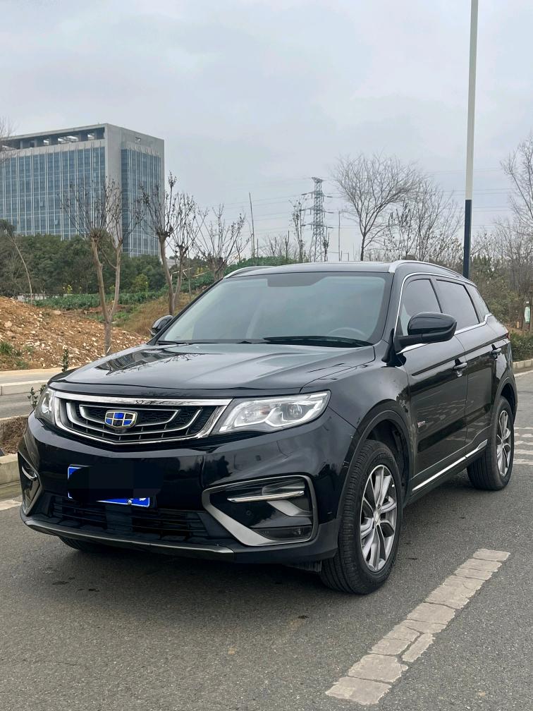 成都18年吉利博越2