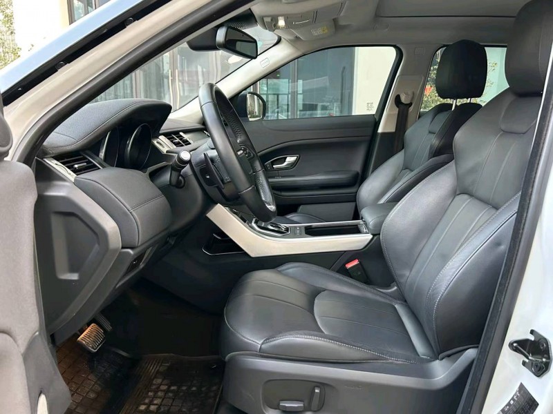 深圳17年路虎极光7