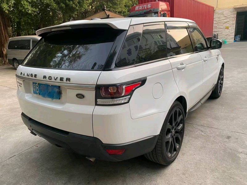 深圳14年路虎揽胜运动5