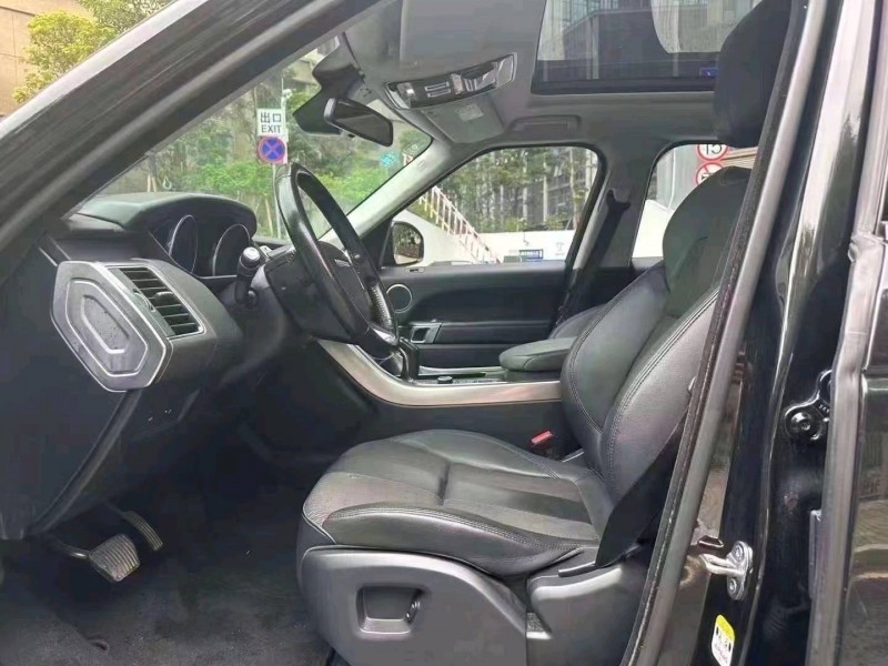 深圳18年路虎揽胜运动8