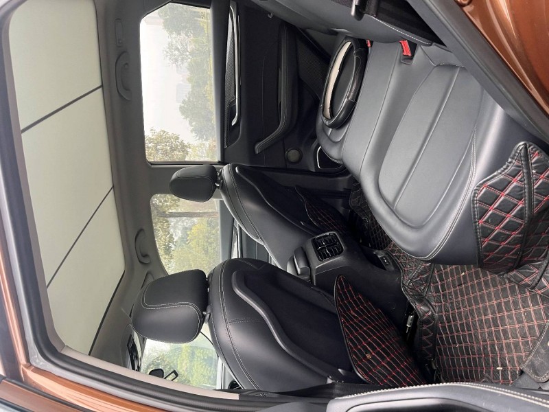 成都18年中华V78