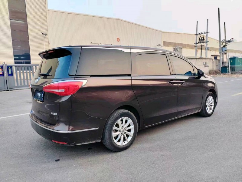 徐州18年别克GL85