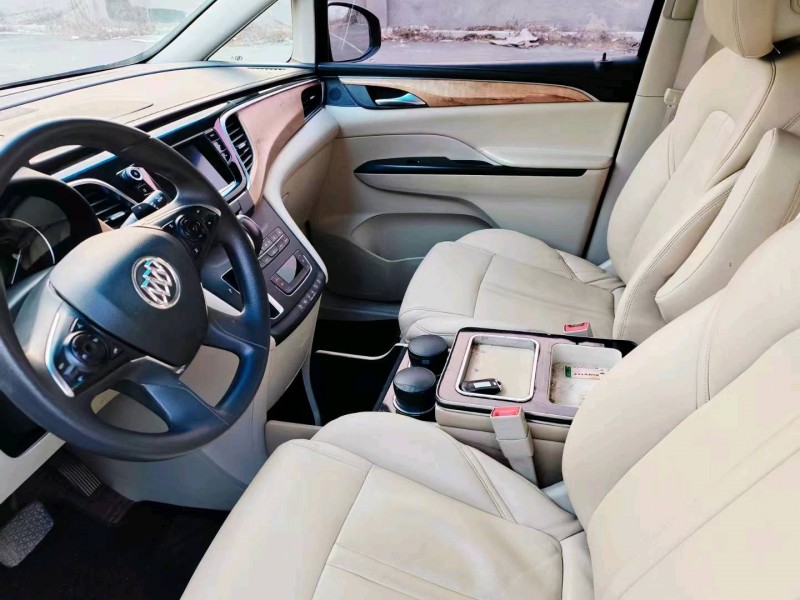 徐州18年别克GL87