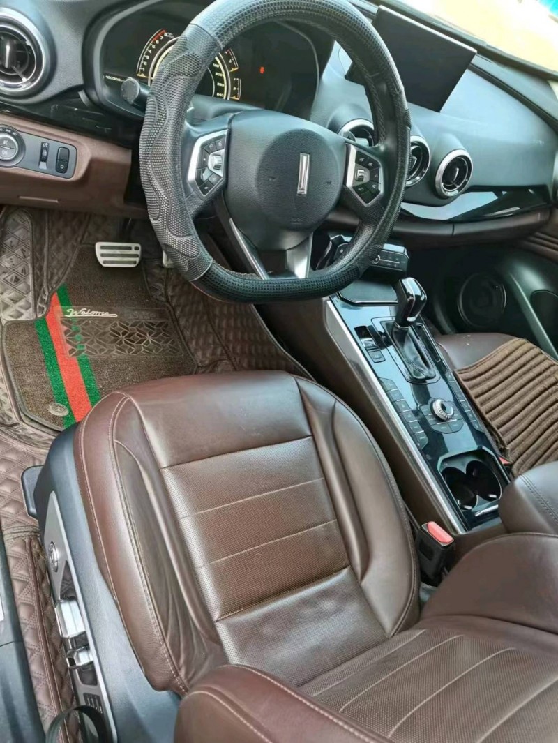 防城港17年長城汽車WEY VV74
